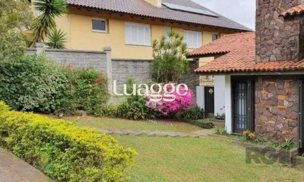 Casa com 3 quartos à venda na Rua Comendador José Júlio de Mello, 166, Teresópolis, Porto Alegre