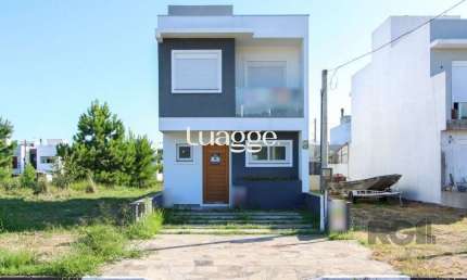 Casa para Venda - 120m², 3 dormitórios, sendo 1 suites, 2 vagas - Hípica