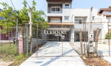 Casa com 3 quartos à venda na Rua Ari Peixoto Martins, 201, Espírito Santo, Porto Alegre