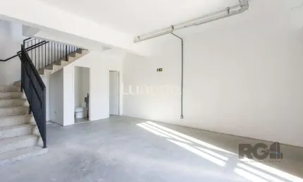 Ponto comercial para alugar na Travessa Pedra Redonda, 16, Jardim Isabel, Porto Alegre