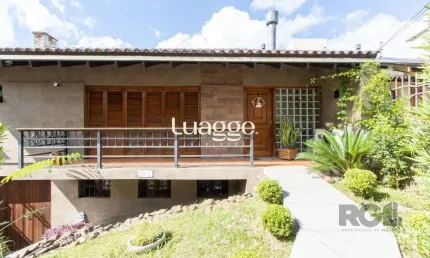 Casa com 3 quartos à venda na Rua Eurico Lara, 336, Medianeira, Porto Alegre