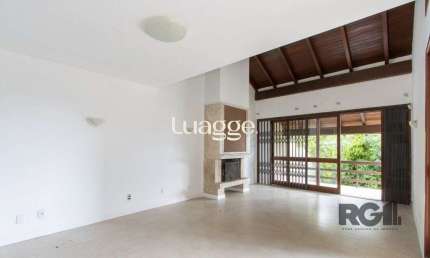 Casa de 3 dormitórios no Jardim Isabel com vista para o Guaíba.