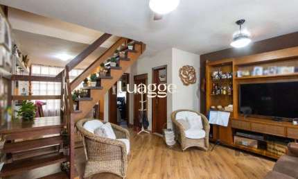 Casa em condomínio, 135m² privativos, 3 quartos, 2 vagas - Bairro Glória