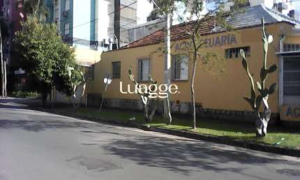 Casa para Venda - 300m², 3 dormitórios, 2 vagas - Partenon