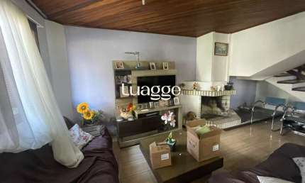 **Casa Residencial à Venda em Porto Alegre, Rio Grande do Sul**
