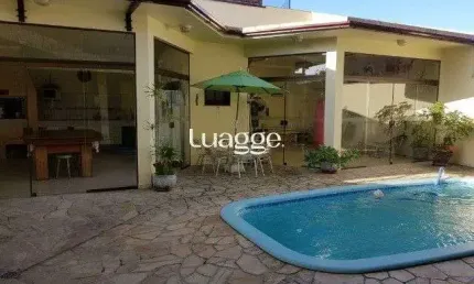 Casa com 3 quartos à venda na Avenida Martins Bastos, 704, Sarandi, Porto Alegre
