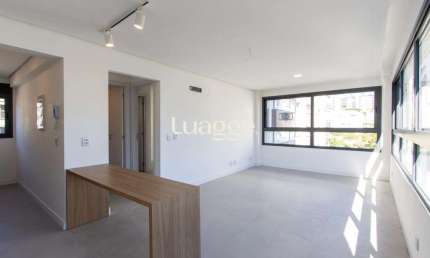 Apartamento 1 dormitório sendo suíte semi - mobiliado