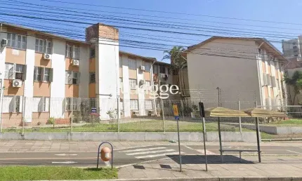 Apartamento com 2 quartos para alugar na Avenida Wenceslau Escobar, 915, Cristal, Porto Alegre
