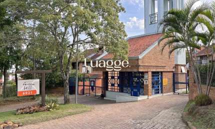 Casa com 2 quartos à venda na Avenida da Cavalhada, 6021, Cavalhada, Porto Alegre