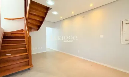 CASA 230m² 5 QUARTOS/SALAS, 3 VAGAS DE GARAGEM - USO RESIDENCIAL OU COMERCIAL