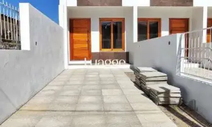 Sobrado Pronto, no Jardim Itu-Sabará: 2 Dormitórios, 1 Suíte.