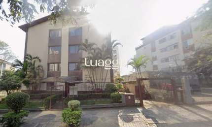 Apartamento no bairro Vila Ipiranga de 2 dormitórios e vaga