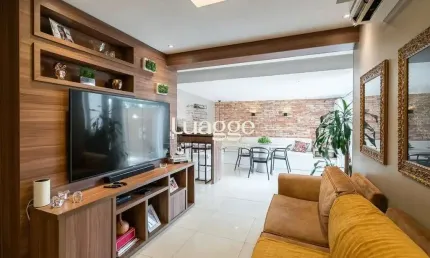 Apartamento Garden com 178m², 3 quartos, 1 suíte, 2 vagas, no bairro Santana em Porto Alegre