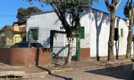 Casa com 3 quartos à venda na Rua Coronel Neves, 379, Medianeira, Porto Alegre