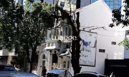 Casa Comercial para Venda - 336m², 0 dormitórios, Moinhos de Vento