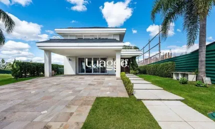 Casa Condominio para Locação/Aluguel - 600m², 4 dormitórios, sendo 4 suites, 6 vagas - Sans Souci