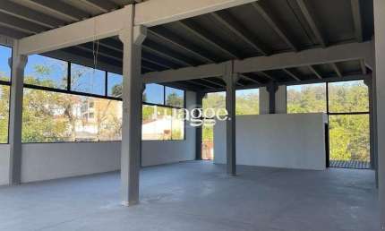 Prédio para alugar na Rua Beira Lago, 568, Santa Isabel, Viamão