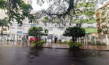 Apartamento com 2 quartos à venda na Avenida Alegrete, 183, Petrópolis, Porto Alegre