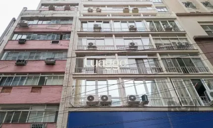 Sala comercial à venda na Rua Uruguai, 373, Centro Histórico, Porto Alegre