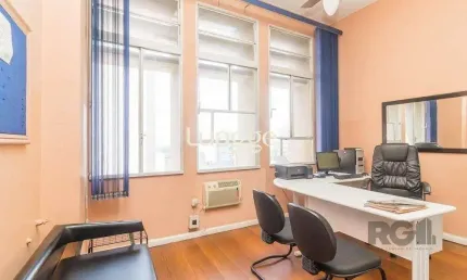 Sala comercial para alugar na Avenida Borges de Medeiros, 368, Centro Histórico, Porto Alegre
