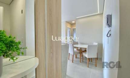 Apartamento à venda com duas suites em Capão Da Canoa, Edifício Del Paine