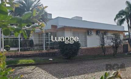 Casa comercial para alugar na Rua Pinaré, 273, Vila Assunção, Porto Alegre