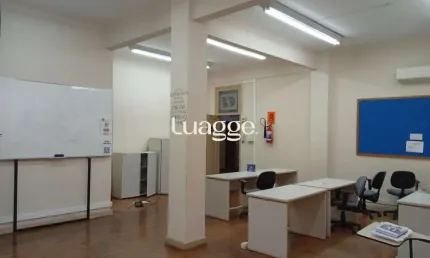 Excelente conjunto comercial com aproximadamente 62,94m² privativos
