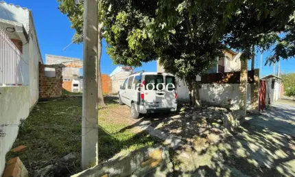 Terreno plano, com 125m² de área total (dimensão 5x25m), localizado no moradas da hípica