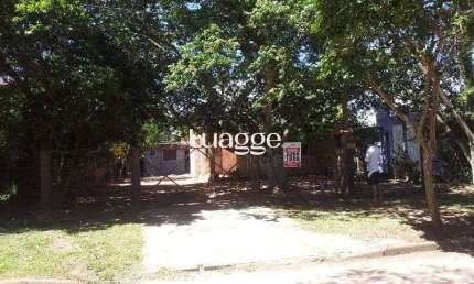 Casa para Venda com 2 dormitórios no bairro Belém Novo