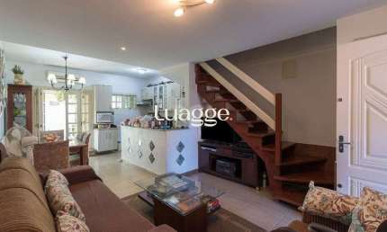 Casa para Venda - 124m², 2 dormitórios, sendo 1 suites, 2 vagas - Hípica