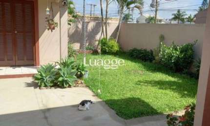 Casa para venda - 196m², 3 dormitórios - Centro de Torres/RS