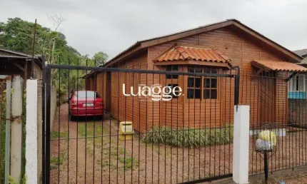 Casa com 2 quartos à venda na Rua Casemiro de Souza, 154, Vila Nova, Porto Alegre