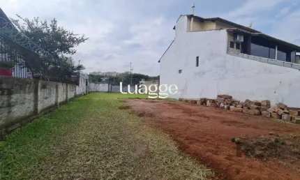 Terreno à venda na Rua Doutor Egydio Michaelsen, 102, Cavalhada, Porto Alegre