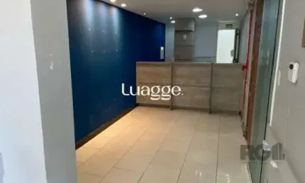 Sala comercial para alugar na Rua Uruguai, 388, Centro Histórico, Porto Alegre