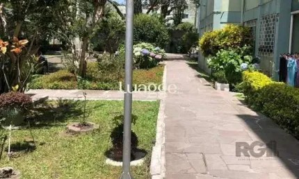 Apartamento com 2 quartos à venda na Rua João Mora, 569, Camaquã, Porto Alegre