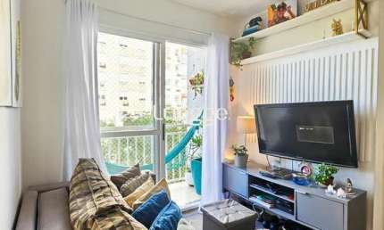 Apartamento de 2 quartos, com suíte, churrasqueira, vaga escruturada, infra completa, na zona sul.