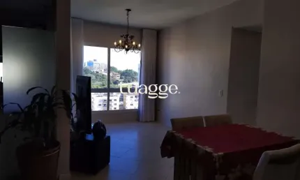 Cobertura de 3 dormitórios, 1 suíte, 2 vagas escrituradas e vista para o guaíba.