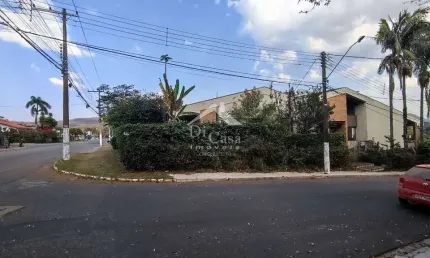 Casa com 3 dormitórios à venda, 508 m² por R$ 1.700.000,00 - Vila Santista - Atibaia/SP
