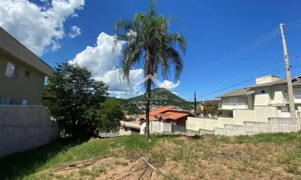 Terreno a venda de esquina no Recreio Maristela Atibaia