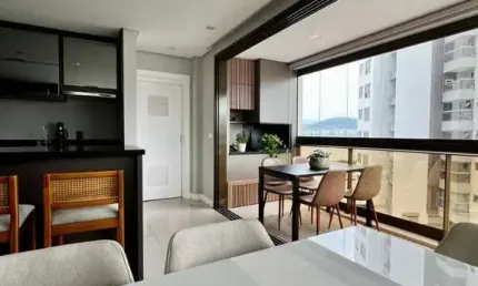 Apartamento com 3 quartos, 1 suíte à venda, 110 m² no bairro estreito - florianópolis/sc