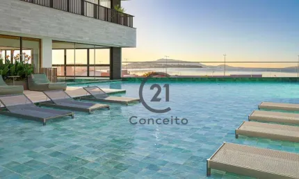 Apartamento com 2 quartos, 2 suítes à venda, com 85 m² na Praia Comprida - São José/SC