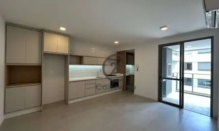 Apartamento no Home de Cacupé de 2 quartos com 1 suíte