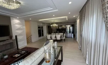 Casa com 4 quartos à venda, 355 m² no bairro Cidade Universitária Pedra Branca - Palhoça/SC