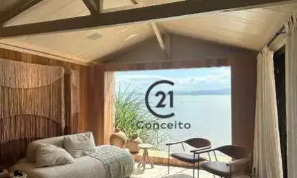 Cobertura com 4 quartos, 4 suítes  à venda, com uma excelente metragem de 415 m² no bairro João Paulo - Florianópolis/SC