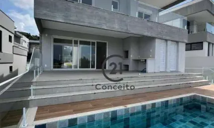 Casa com 4 dormitórios à venda no bairro Cidade Universitária Pedra Branca - Palhoça/SC
