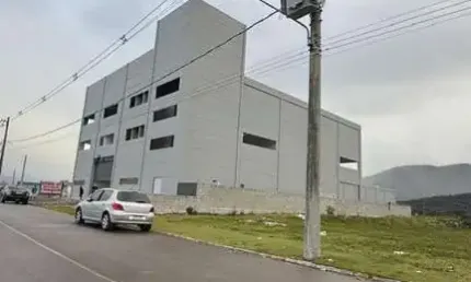 Galpão à venda, com metragem de 1.469 m² no bairro sertão do maruim - são josé/sc