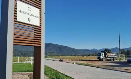 Terreno à venda, 300 m² por r$ 250.000 - ibiraquera - garopaba/scterreno à venda bairro campo duna garopabasc próximo ao komprão e à reserva do lagoim