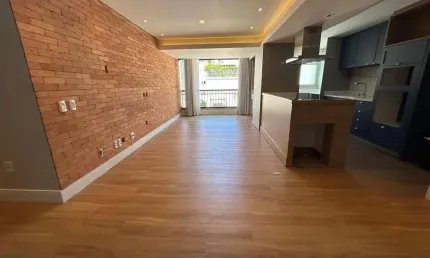 Apartamento com 3 dormitórios à venda, 109 m² por R$ 1.750.000,00 - Coqueiros - Florianópolis/SC