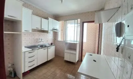 Apartamento com 2 dormitórios para alugar, 54 m² por R$ 2.644,00/mês - Kobrasol - São José/SC