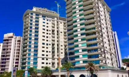?? luxo, exclusividade e vista mar na beira-mar norte!